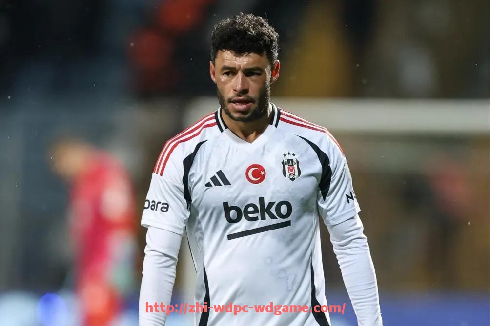 问鼎娱乐官方网站-意甲重新崛起的球队名单及复兴路径