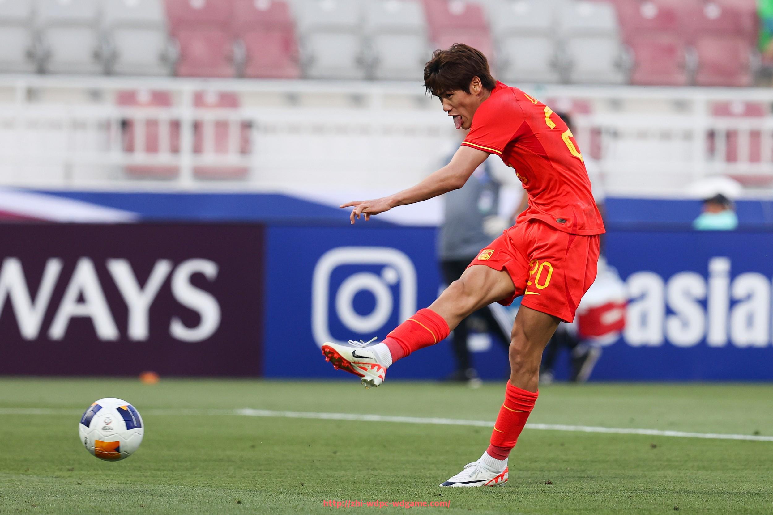 问鼎娱乐官方网站-黄牌风暴席卷意甲本赛季球队警告榜全景分析